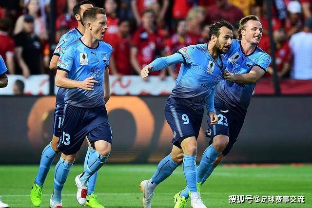 杨某乘坐交通工具参加马拉松，被禁赛三年
